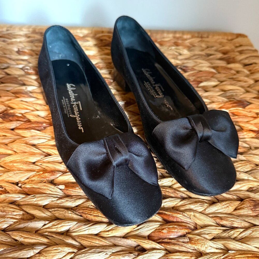 Salvatore Ferragamo ballet flats satin vintage designer size US 5